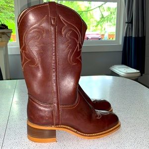 Royalettes leather cowboy boots